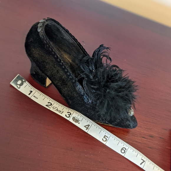 Wayne M Kleski Mini Decorative Shoe Velvet Heel w/ Boa Feathers Sequins Vintage - Picture 12 of 13